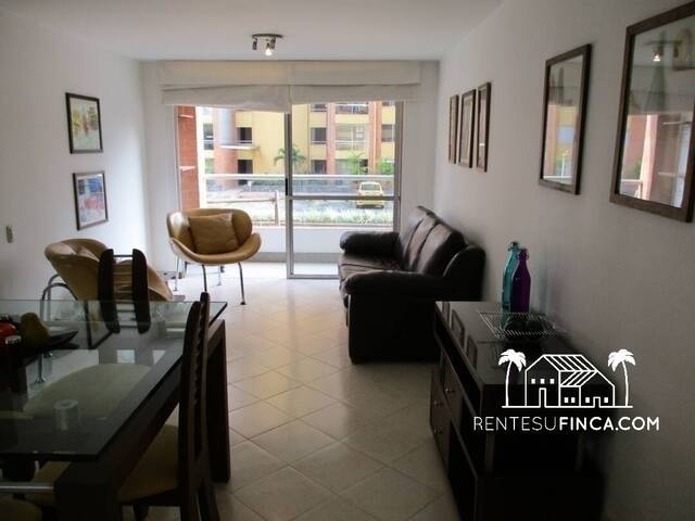 #146 - Apartamento Amoblado para Alquiler en Medellín - ANT - 2